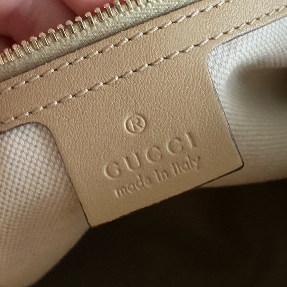 Authentic Gucci tote/shoulder bag in good condition! Large enough to hold iPad. - Picture 8 of 15